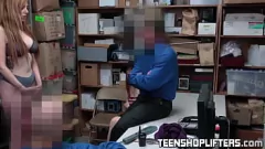 Oynat Kızıl Saçlı Hırsız Lauren Phillips Çılgın Dörtlü Orgy'de