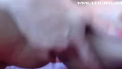 تشغيل جلسة الاستمناء مشعر: منفردا فاتنة ماتيلدا تصل إلى النشوة الجنسية مع اللعب على كاميرا ويب