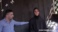 تشغيل العربية مارس الجنس جيدا من قبل الروماني مع الديك