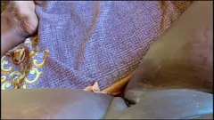 Afspelen Ebony godin pleit zichzelf met dildo: een mollig, curvy genot