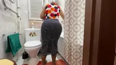 تشغيل مؤخرة زوجة الأب الضيقة: جبهة تحرير مورو الإسلامية الناضجة تحصل على عمل شرجي للهواة في الإباحية محلية الصنع